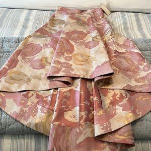 NWT Eliza J size 6 High Low Skirt